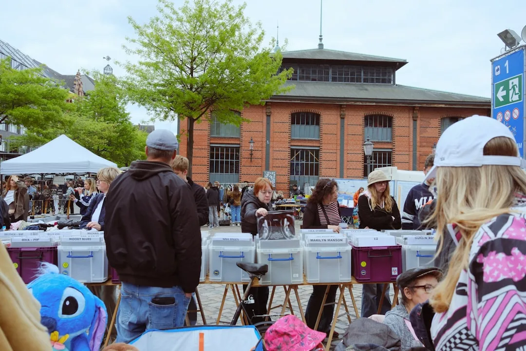 Riesenflohmarkt in Erlangen auf dem Dehner-Parkplatz – Flohmarkt in Erlangen